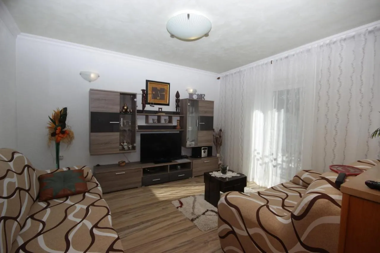 Guest house App Lori Hotel Rabac