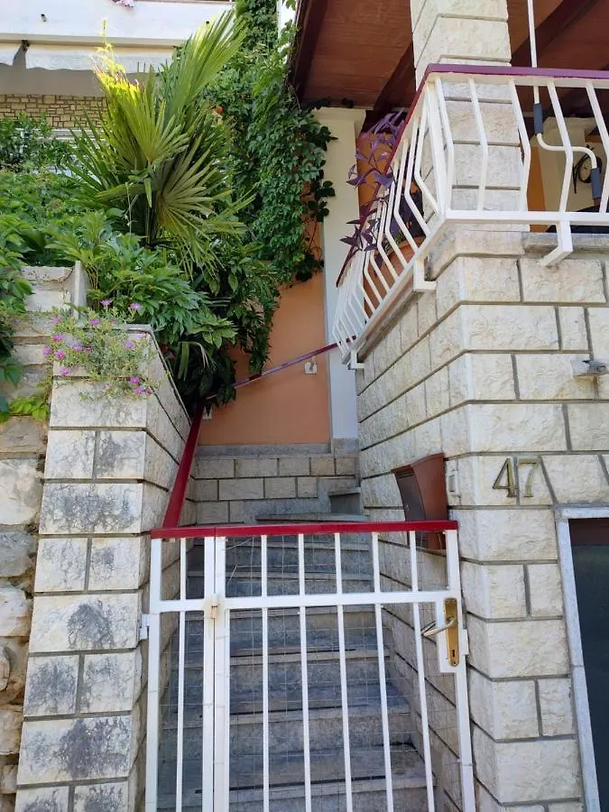 App Lori Hotel Rabac Croatia