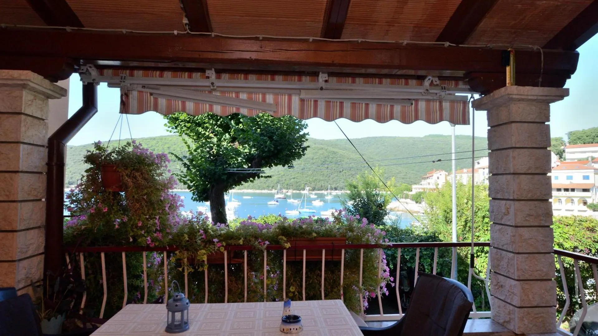 Guest house App Lori Hotel Rabac Croatia